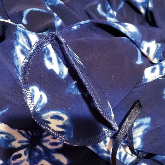 LAUREN RALPH LAUREN BLUE WHITE FLORAL STRETCH KNIT V-NECK RUCHED DRESS SIZE 12 - Picture 8 of 12